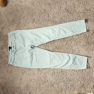 White House Black Market skinny cropped panta